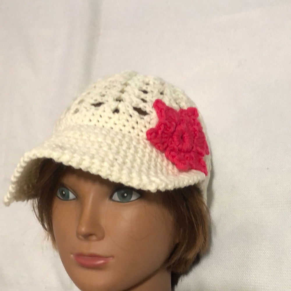 Handmade Cream Crochet Hat with flower 🌸